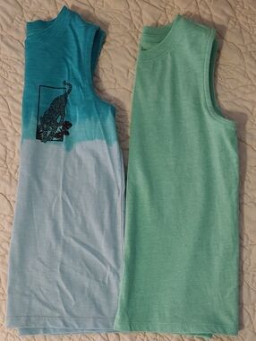 Cat & Jack Sleeveless Shirt Bundle